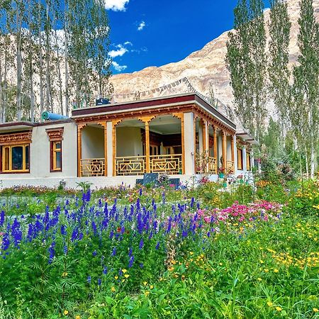 De Khama Hotel Nubra Buitenkant foto